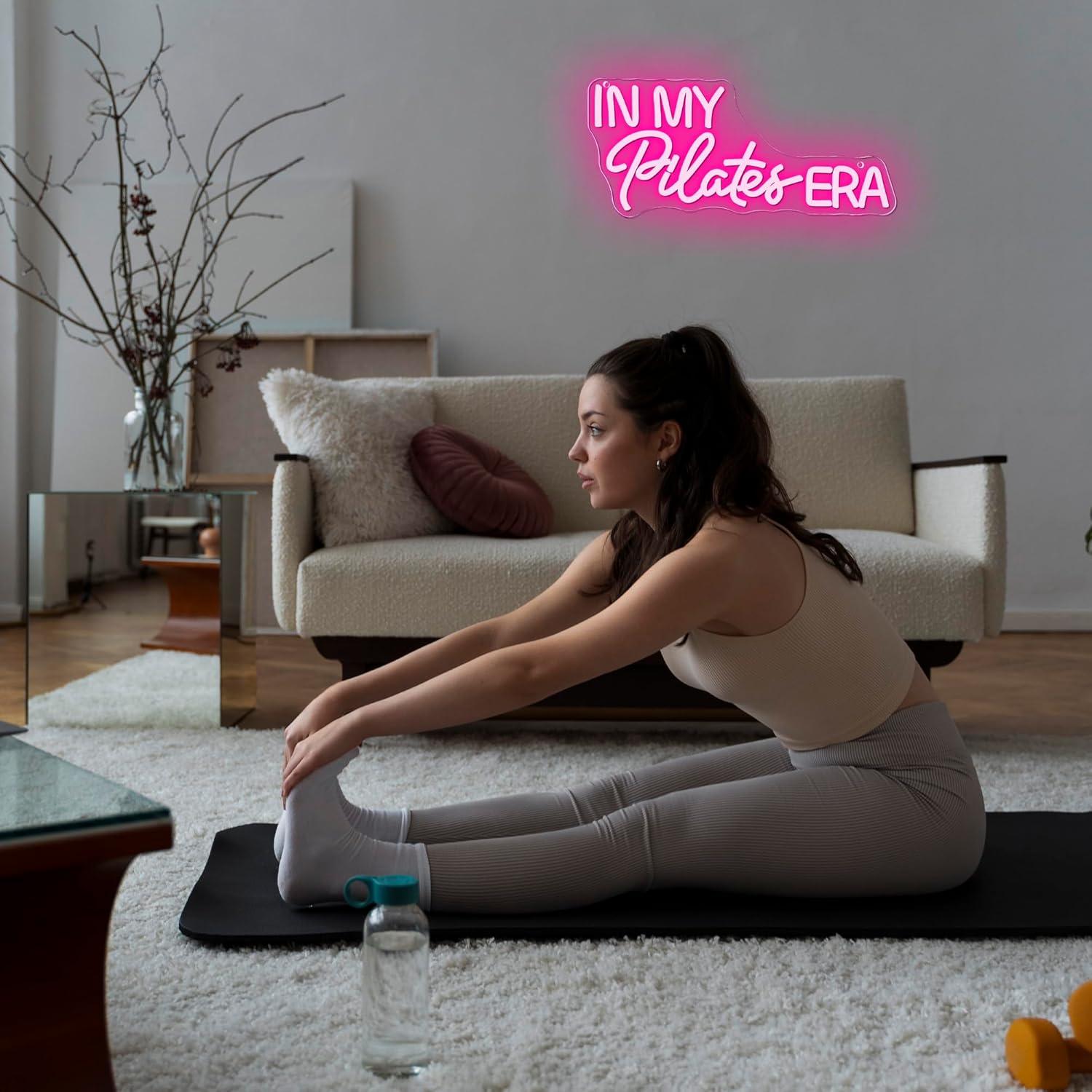 Pilates Dönemiğimde Neon Tabel - Yoga Fitness Rooms incelemesi ve fiyatı